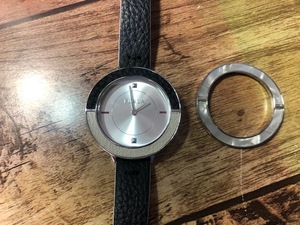 BK059 美品 チェンジベゼル 良デザイン FURLA シルバー×ブラック×ホワイト 純正革ベルト クオーツ レディース 腕時計