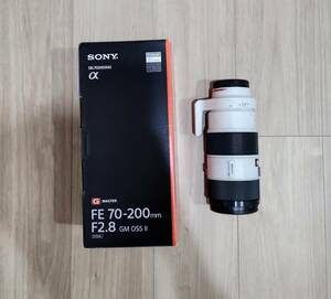 【送料無料】SONY デジタル一眼カメラ用 望遠レンズ f2.8 70-200mm ハイエンドモデル