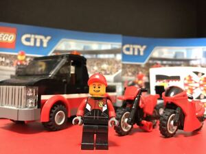 LEGO レゴ 2015年　60084 Racing Bike Transporter 組み立て説明書有り　ジャンク　同梱可能　大量出品中