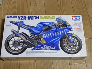 タミヤ　1/12 　ヤマハ YZR−M1 ‘04 