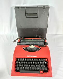 【中古品】【現状品】【昭和レトロ】olivetti オリベッティ タイプライター アンティーク ヴィンテージ