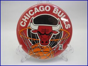 01467♪アメリカ・シカゴで購入・NBA・BULLS・ブルズ・缶バッジ・未使用♪