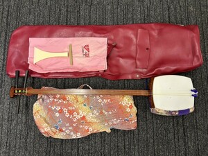 A3　三味線　和楽器　撥付き　弦楽器　ケース付き　現状品