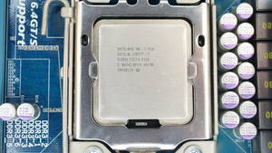 【LGA1366・8スレッド】Intel インテル Core i7-950 プロセッサ－