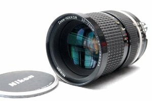 Nikon ニコン純正 Zoom-NIKKOR 35-70mm MF 高級ズームレンズ 1:3.5 希少な作動品 (Ai)
