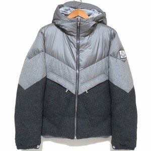 美品 MONCLER GAMME BLEU モンクレールガムブルー ナイロン×ウール 配色 フーデッド ダウンジャケット 0サイズ グレー系