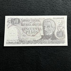 C552.(アルゼンチン) 10ペソ★紙幣 外国紙幣 未使用 P-300