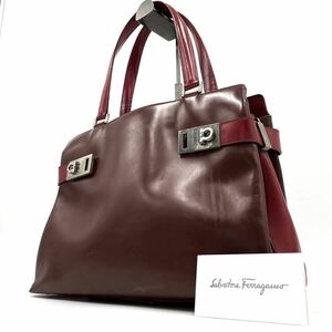 1円《 正規品・希少色 》Salvatore Ferragamo サルヴァトーレフェラガモ トートバッグ ビジネスバッグ ハンド レザー 赤 ガンチーニ 自立