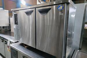 パナソニック　台下冷蔵庫　SUC-N1241J