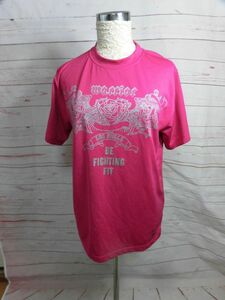 LesMILLS　濃いピンクのTシャツ　　M