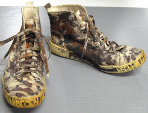 D&G ドルチェ＆ガッバーナ：ペイント スニーカー 40 （ シューズ 靴 D&G DOLCE & GABBANA Peinted Sneakers 40 shoes