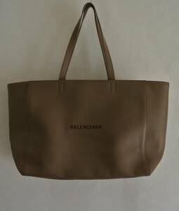 BALENCIAGA バレンシアガ エブリデイ East West トートバッグ