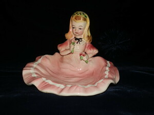 昭和レトロ ピンクのドレス人形 1960~70年代　アンティーク 陶器
