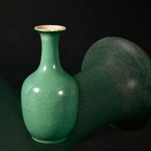 br10464 中国古玩 緑哥釉花瓶 陶磁器 置物 花器 唐物 高20cm