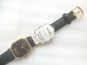 新品高級レディーセイコーハイブリットクオーツ腕時計定価25000円　W670