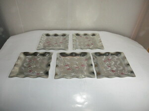 @@ 昭和レトロ　金属工芸　金属　菓子皿　梅の彫り物絵　5枚　茶道具　