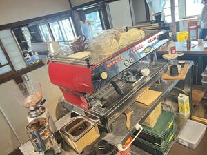 美品　ワンオーナー　[LaMarzocco/ラ・マルゾッコ］FB-80 セミオートエスプレッソマシン　2ボイラー　3グループ　単相200V