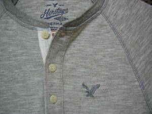 レア! 残りわずか! 正規品 本物 新品 アメリカンイーグル ヘリテージ ヘンリーネック 長袖 Tシャツ AMERICAN EAGLE ワイルド ロンT XS ( S