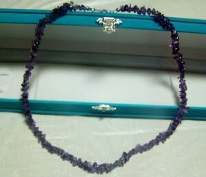 新品 天然石:貴石 ◆ アメジスト さざれ ネックレス ◆ 濃い紫