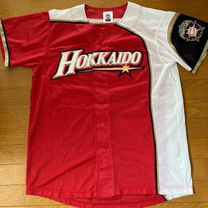 日本ハムファイターズ ユニフォーム　Ｌサイズ We Love HOKKAIDO 2013 北海道シリーズ　バーニング・レッド 赤 ミズノ製 