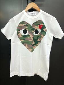 COMME des GARCONS PLAY Tシャツ　白×迷彩ハート　レディースLサイズ AZ-T241