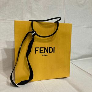☆FENDI フェンディ　紙袋☆1