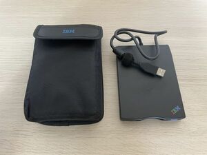 ★ IBM USB Floppy Disk Drive フロッピーディスク レコーダー YUR