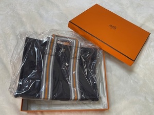 【新品同様品】【クリーニング済】HERMES エルメス　フールトゥ MM　2001年 銀座店限定モデル キャンバス　カラー：グレー　トート バッグ