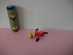 ディズニー ピクサー THE INCREDIBLES インクレディブル ミニチュア プチ フィギュア 人形 ダッシュ 2004 セガ マスコット コレクション 