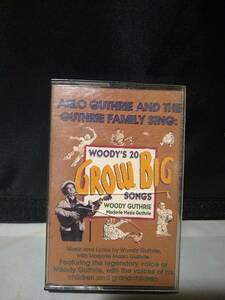 T6197　カセットテープ　Woody & Arlo Guthrie And The Guthrie Family / Woody