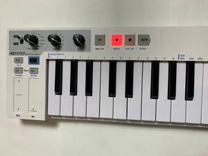 ARTURIA KEY STEP　MIDI コントローラー　キーボード