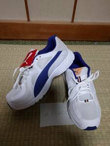 PUMA 23.5センチ　