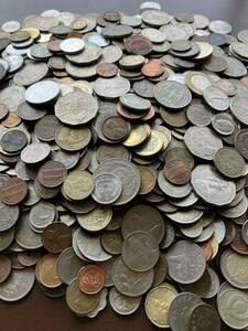 世界コイン　アメリカ イギリス　ドイツ　中国など硬貨 外国コイン 世界雑銭 世界各国 旧貨幣 大量おまとめ約5.4kg