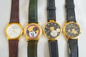F268 Disney/ディズニー MICKEY MOUSE/ミッキーマウス ゴールドカラー 腕時計 4点 アクセサリー 大量 まとめて おまとめ まとめ売り 不動品