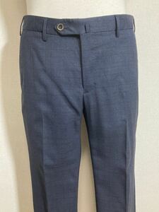 新品　ＰＴ０１(伊)　秋冬春向けパンツ４８　ネイビー控えめな格子柄　３者混紡ストレッチ素材　　定価４．６万円