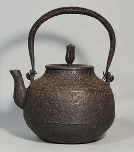 古美術柳　時代鉄瓶 雷文鉄瓶 小振り 煎茶湯沸し