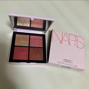 美品　NARS ナーズ　オーガズムフォープレイ　ブラッシュクワッド