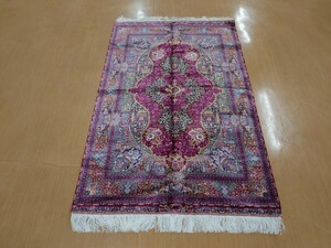 ペルシャ絨毯 シルク ラグ カーペット 検索 イラン クム トルコ ウール 玄関 マット 手織り ナイン イスファハン ベルギー チベット 
