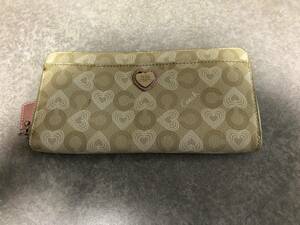 コーチ　長財布　ハート　 COACH