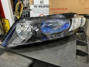 新品 未使用 ホンダ HONDA 純正 オデッセイRB1 RB2 左 ヘッドライト レンズ　HID 33151-SFE-J01 100-22497