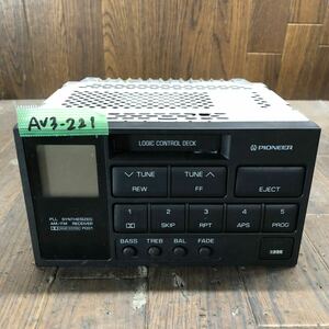 AV3-221 激安 カーステレオ テープデッキ TOYOTA 86120-22870 Pioneer KEH-8031 JB0076440 カセット FM/AM 通電未確認 ジャンク