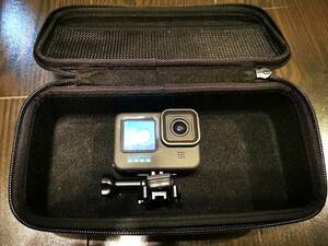 中古動作品 GoPro HERO 10 black ＋ ハッテリー1個 ケース付き　送料無料 3