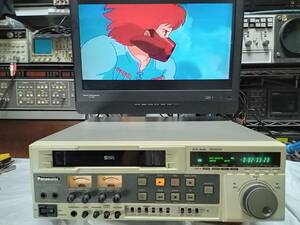 Panasonic 業務用S-VHS ビデオデッキ AG-DS550 TBC搭載 中古整備品 K6TC00004