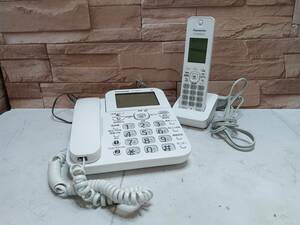 【通電確認済】Panasonic コードレス電話機 VE-GD60-W 親機 KX-FKD506-W1 子機 PNLC1058 充電器 PNLV247JP ACアダプター パナソニック 白