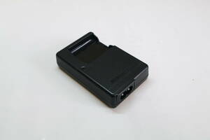 Nikon ニコン BATTERYCHARGER バッテリーチャージャー MH-63 充電器 ケーブルなし　■JHC6