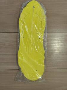 スリッパ状　靴パッド状　黄色　台湾製　便利グッズ　おもしろグッズ　未使用未開封