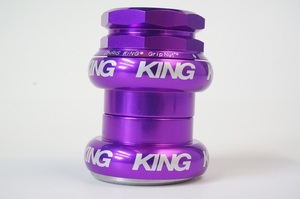CHRIS KING GRIPNUT クリスキング グリップナット 1-1/8インチ オーバーサイズ スレッド ネジ切 紫 スペーサー不可 新品 BFP1 0319
