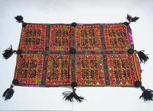 【q050057bb3】最長64cm　アンティーク　刺繍布　クッション ピロー カバー　花文様　アフガニスタン