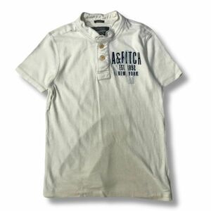 《良品◎》Abercrombie&Fitch アバクロンビー&フィッチ★ワンポイント*ヘンリーネックTシャツ*カットソー*アイボリー*サイズS(MS2720)◆S60