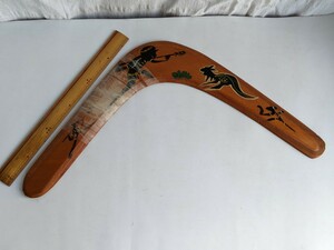 ブーメラン 木製　アボリジニ　実用品　投擲用と思います　オーストラリア　GENUINE THROWING BOOMERANG ABORIGINAL MADE